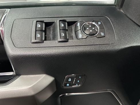 Used 2020 Ford F150 Platinum w/ Equipment Group 701A Luxury image 19