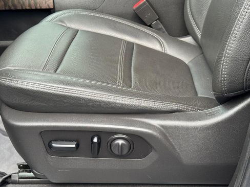 Used 2022 GMC Sierra 2500 Denali image 27