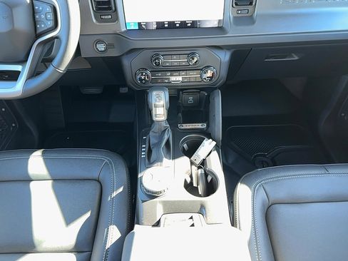 New 2025 Ford Bronco Big Bend w/ Black Diamond Package image 14