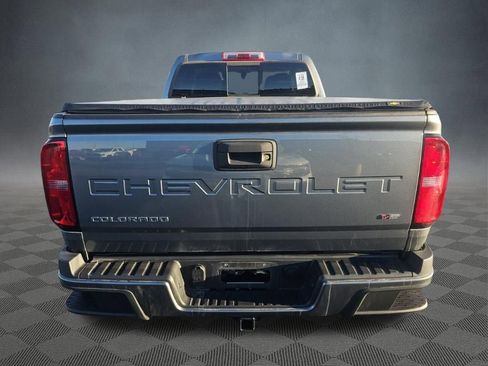 Used 2022 Chevrolet Colorado LT w/ LT Convenience Package image 5