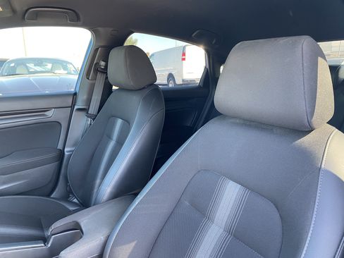 Used 2024 Honda Civic Sport image 18