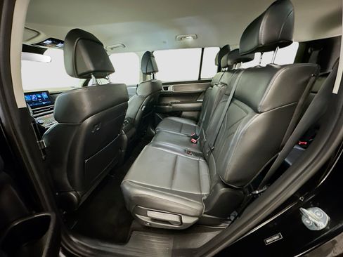 Used 2025 Hyundai Santa Fe SEL AWD/4WD image 29