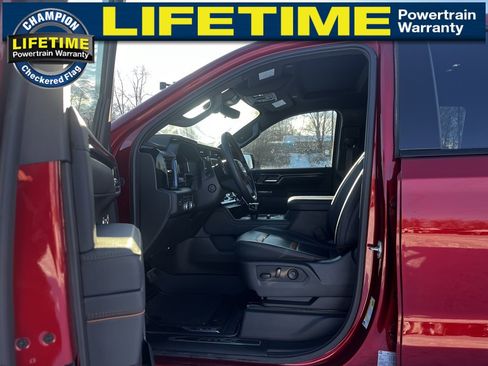 Certified 2025 GMC Sierra 1500 AT4 w/ AT4 Premium Package image 19