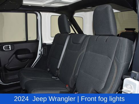 Used 2024 Jeep Wrangler Sport S image 30