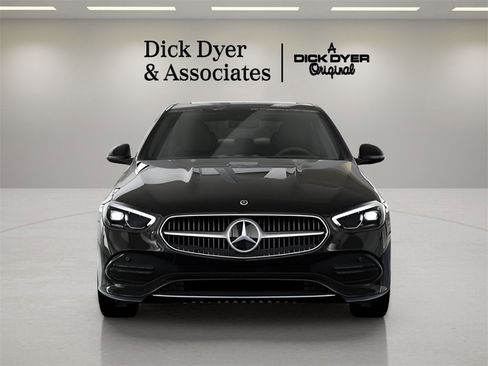 Used 2025 Mercedes-Benz C 300 Sedan image 33