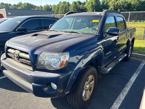 Used 2006 Toyota Tacoma PreRunner RWD image 1