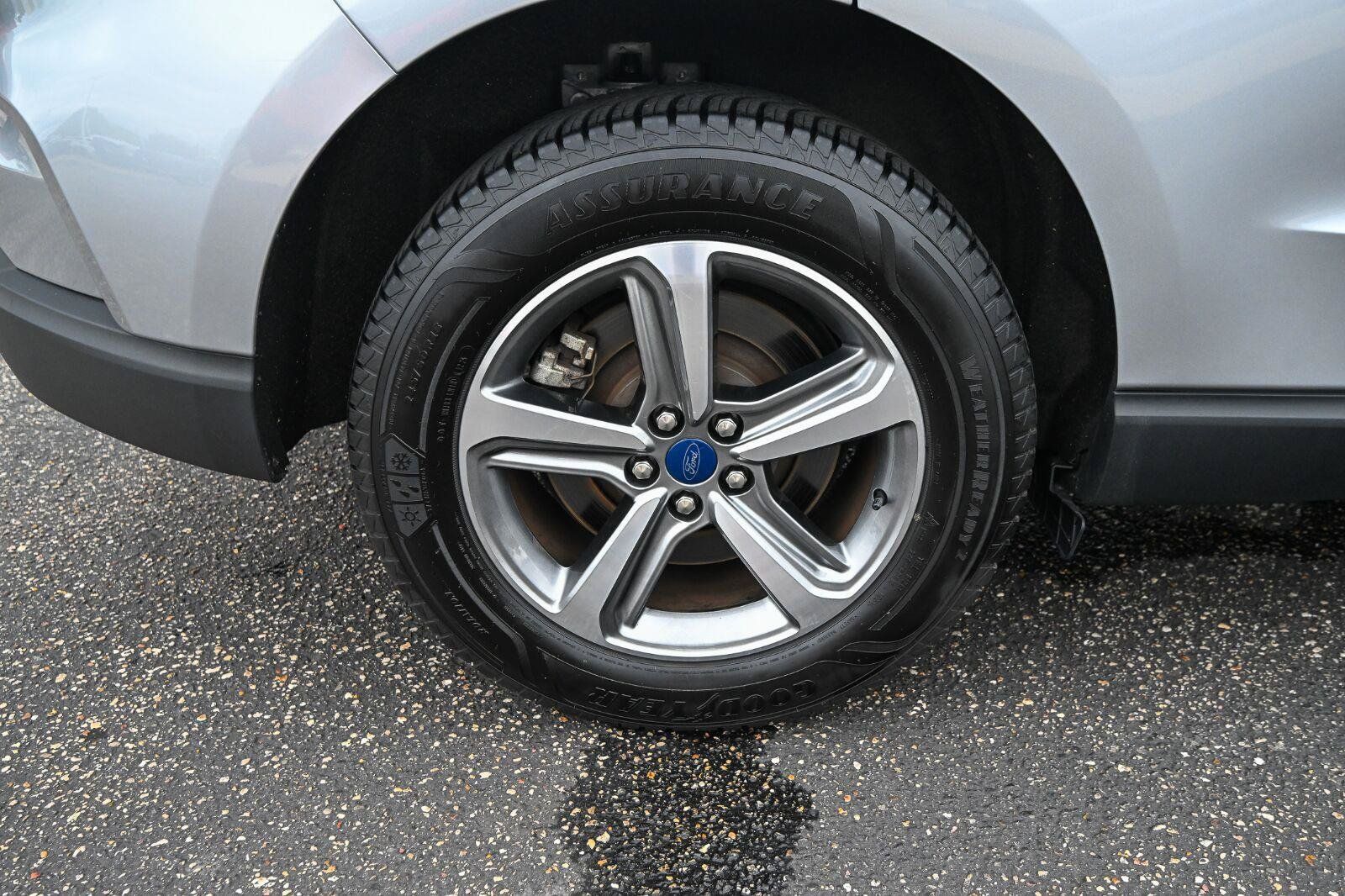 Used 2022 Ford Edge SEL w/ Convenience Package AWD/4WD image 14