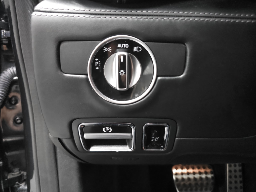 Used 2017 Mercedes-Benz AMG GT S image 10