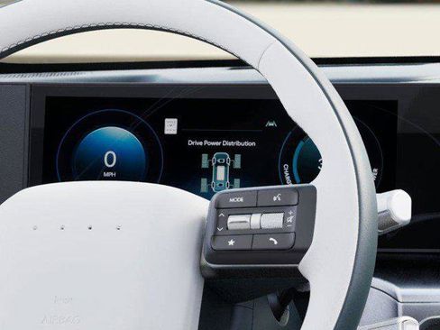 New 2026 Hyundai Ioniq 9 Calligraphy image 14