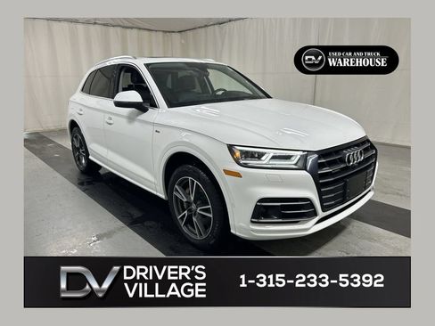 Used 2020 Audi Q5 e Prestige w/ Prestige Package AWD/4WD image 1