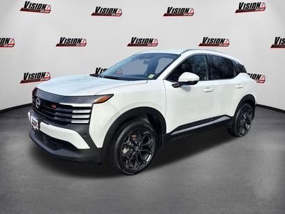 Used 2025 Nissan Kicks SR