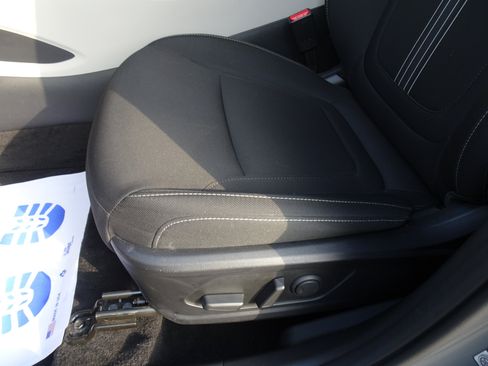Used 2024 Hyundai Tucson SEL FWD image 9