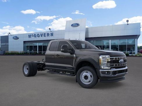 New 2026 Ford F550 4x4 Supercab Super Duty image 2