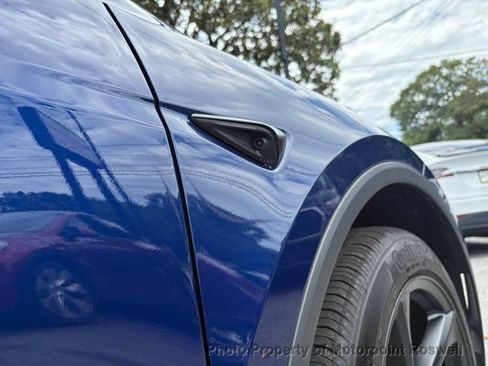 Used 2026 Tesla Model Y 2WD image 4