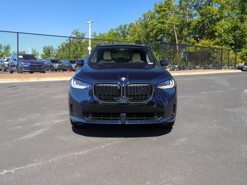 Certified 2026 BMW X3 xDrive30 w/ Premium Package image 3