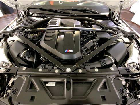 Used 2025 BMW M4 xDrive Competition w/ Executive Package image 32