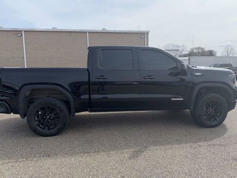 Used 2023 GMC Sierra 1500 Elevation image 14