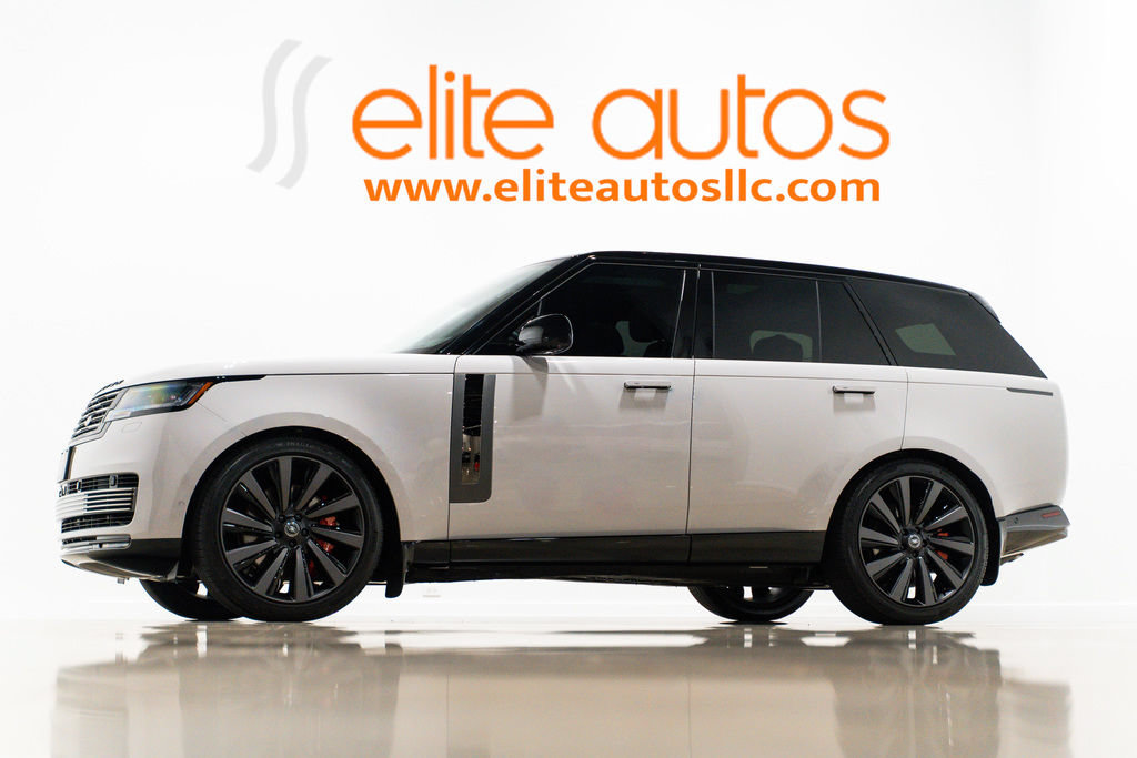 Used 2025 Land Rover Range Rover SV AWD/4WD image 1