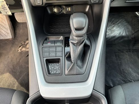 Certified 2024 Toyota RAV4 LE image 28