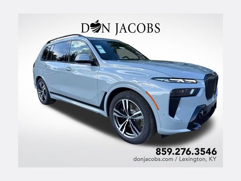 New 2026 BMW X7 xDrive40i w/ M Sport Package AWD/4WD image 1