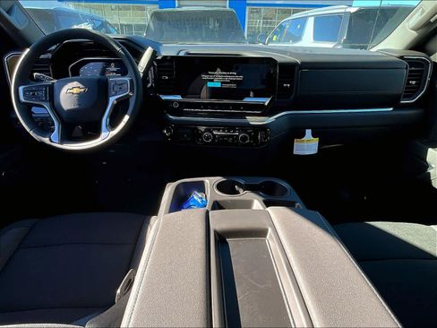 New 2025 Chevrolet Silverado 1500 LT image 12