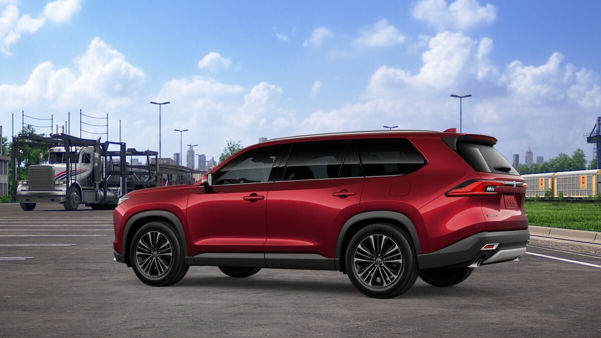 New 2026 Toyota Grand Highlander AWD Hybrid image 5