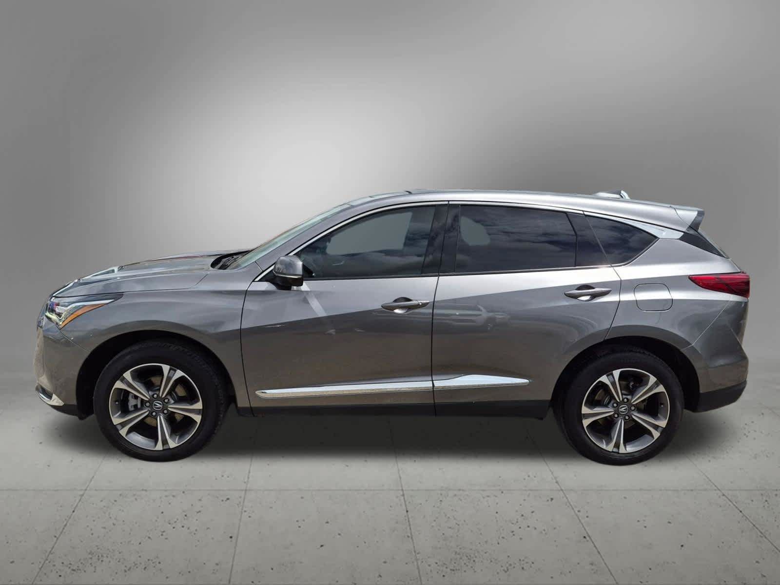 Used 2025 Acura RDX w/ Technology Package AWD/4WD image 3