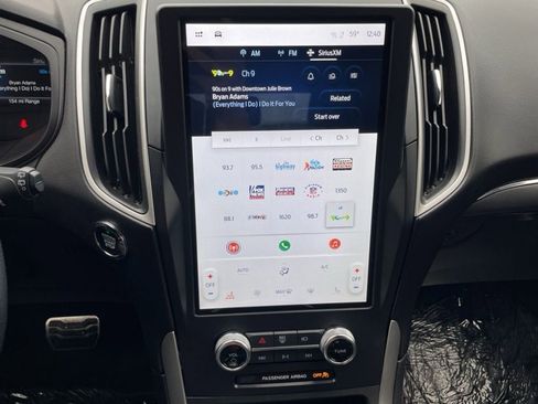 Used 2024 Ford Edge ST-Line image 14