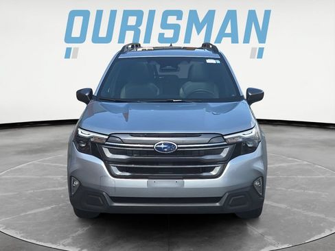 Certified 2025 Subaru Forester Premium AWD/4WD image 8
