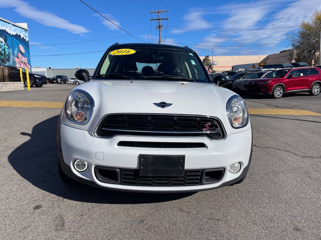Used 2016 MINI Cooper Countryman S FWD image 8