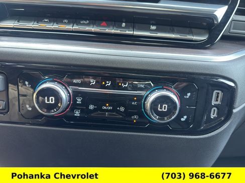 Certified 2026 GMC Sierra 1500 SLT AWD/4WD image 17