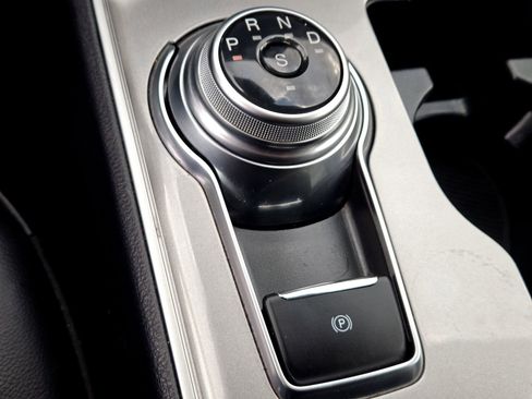 Used 2024 Ford Edge SEL image 20