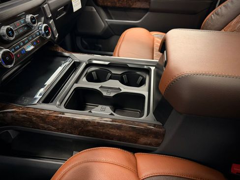 New 2026 Ford F250 Lariat w/ Lariat Ultimate Package image 44