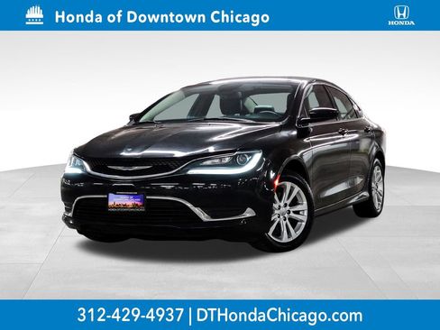Used 2017 Chrysler 200 Limited Platinum w/ Comfort & Convenience Group image 1