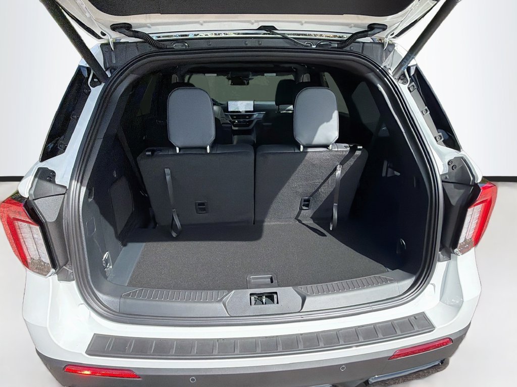 New 2027 Ford Explorer ST-Line w/ Premium Package AWD/4WD image 29