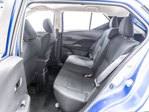 Used 2025 Nissan Kicks Play S FWD image 27