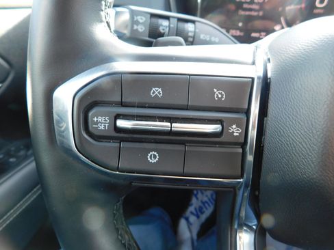 Used 2025 GMC Terrain Elevation image 24