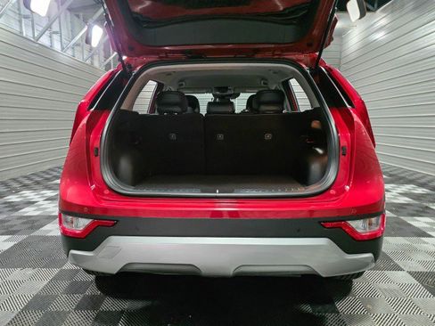 Used 2024 Kia Niro EX image 34