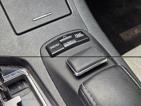 Used 2013 Lexus ES 350 w/ Luxury Pkg FWD image 28