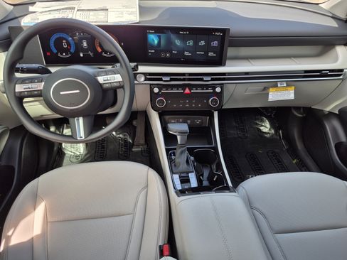 New 2026 Hyundai Tucson SEL Plus FWD image 11