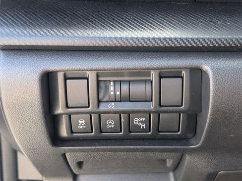 Certified 2023 Subaru Crosstrek 2.0i Premium image 28