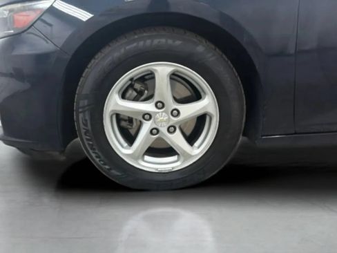 Used 2016 Chevrolet Malibu LS FWD image 30