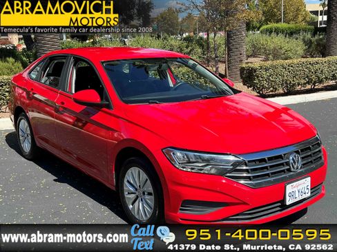 Used 2019 Volkswagen Jetta S image 1