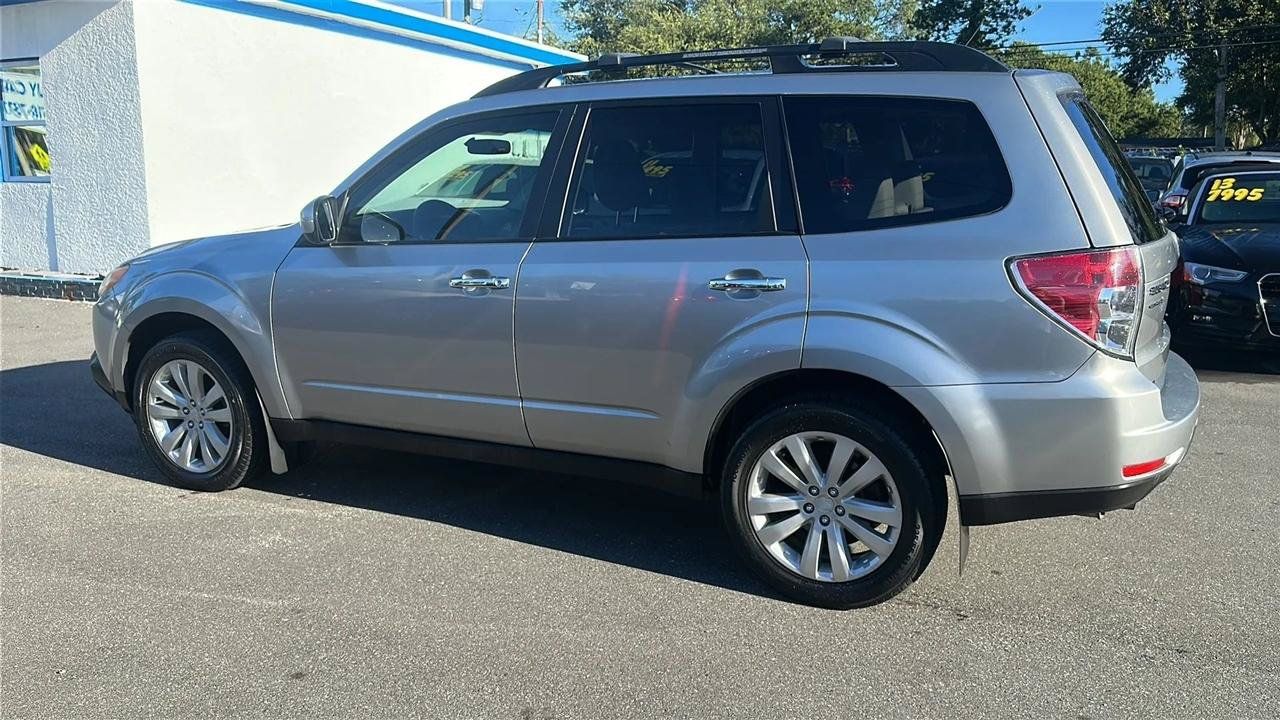 Used 2011 Subaru Forester 2.5X Premium AWD/4WD image 12