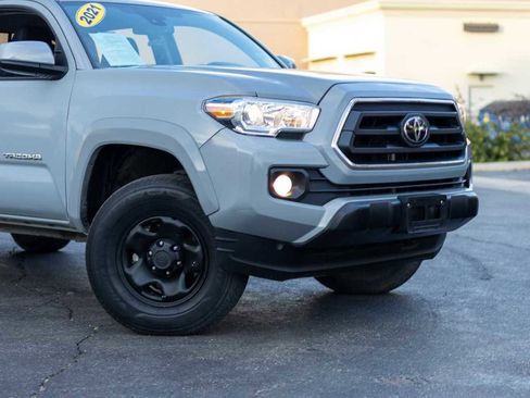 Used 2021 Toyota Tacoma SR5 image 10