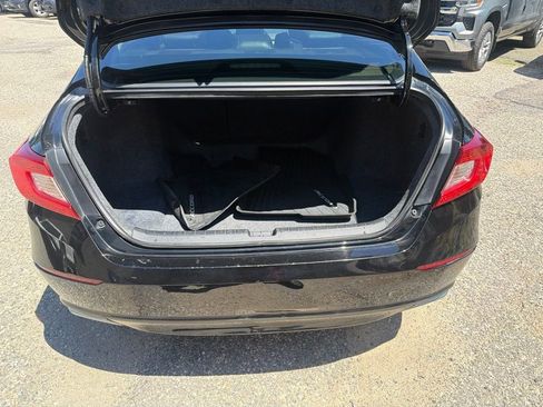 Used 2019 Honda Accord EX-L image 6