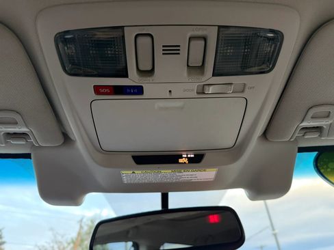 Used 2016 Subaru Outback 2.5i Limited image 37