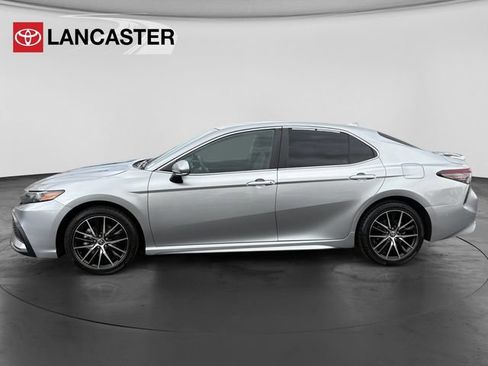 Certified 2024 Toyota Camry SE FWD image 4