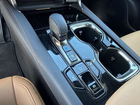 Used 2025 Lexus RX 350 FWD w/ Technology Package image 20