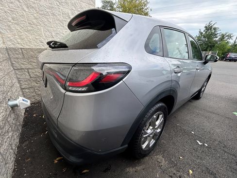 Certified 2024 Honda HR-V LX image 17